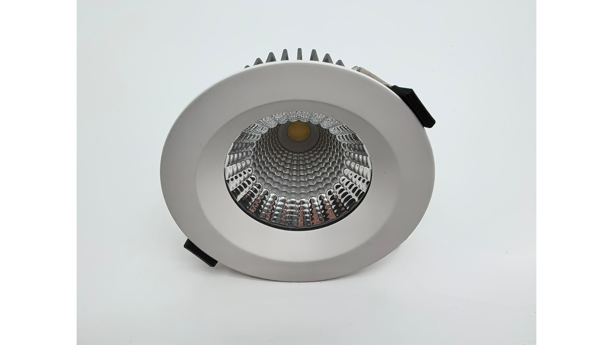 LOVO™ BRUTE LED RECESSED LIGHT